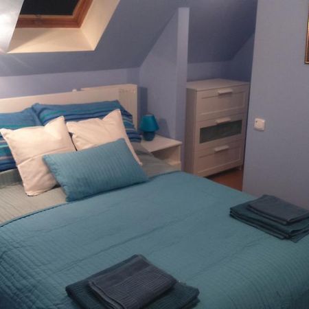 Solid Apartmans بودابست الغرفة الصورة