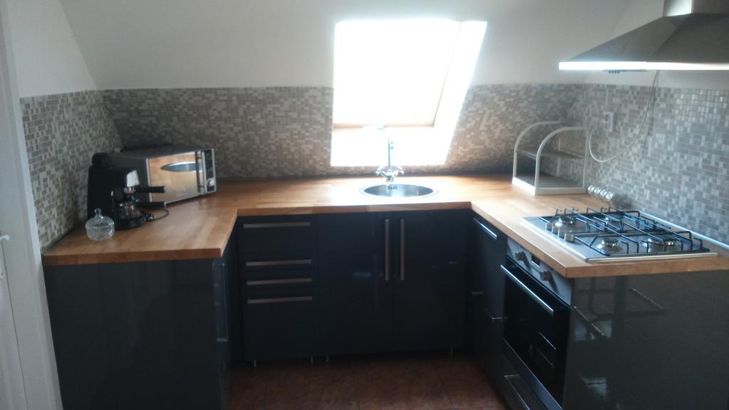 Solid Apartmans بودابست الغرفة الصورة